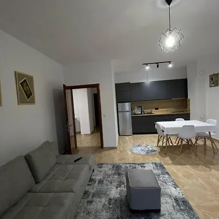 Keda'S-Guesthouse Pogradec Exterior foto